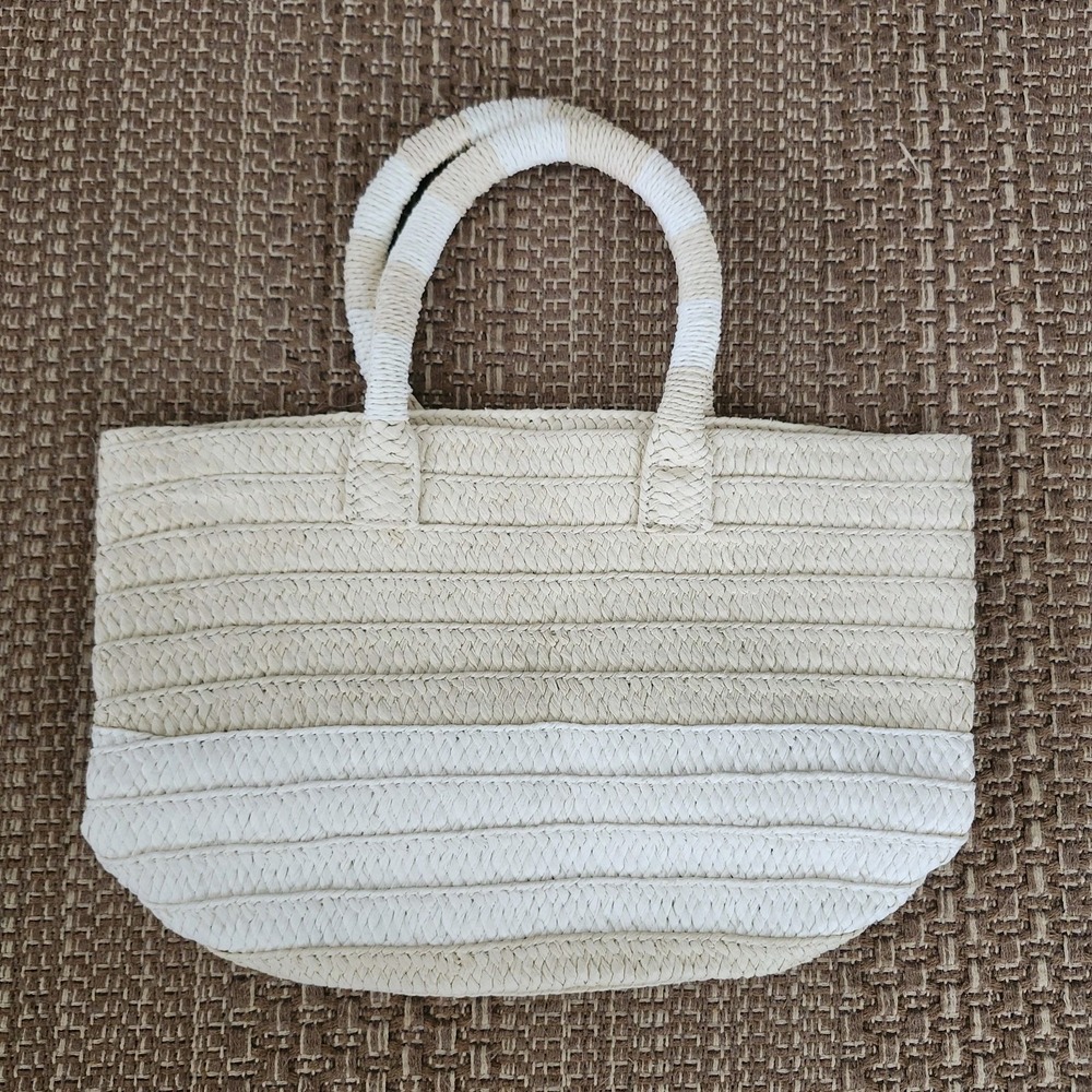 ALTRU Made for Good Womens Woven Straw Cream/ White Summer Bag Purse /Tote